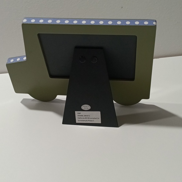 Green Truck-Shaped Photo Frame, Cute and Fun Photo Picture Frame - Picture 3 of 5